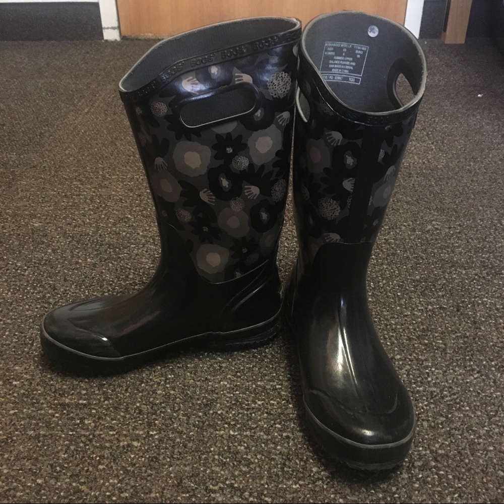 Black Bogs rain boots